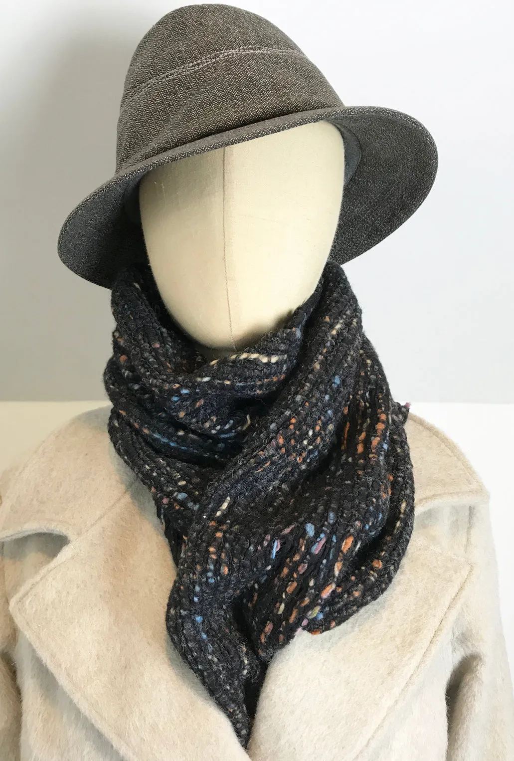 Italian chunky yarn scarf